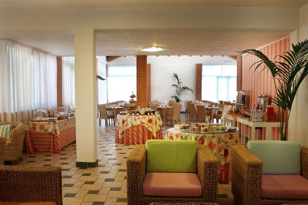 Ricci Hotel - Marina Di Grosseto Exterior foto