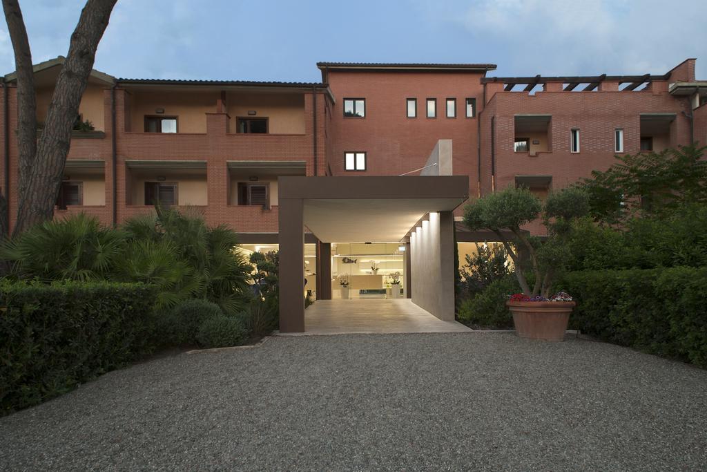 Ricci Hotel - Marina Di Grosseto Exterior foto