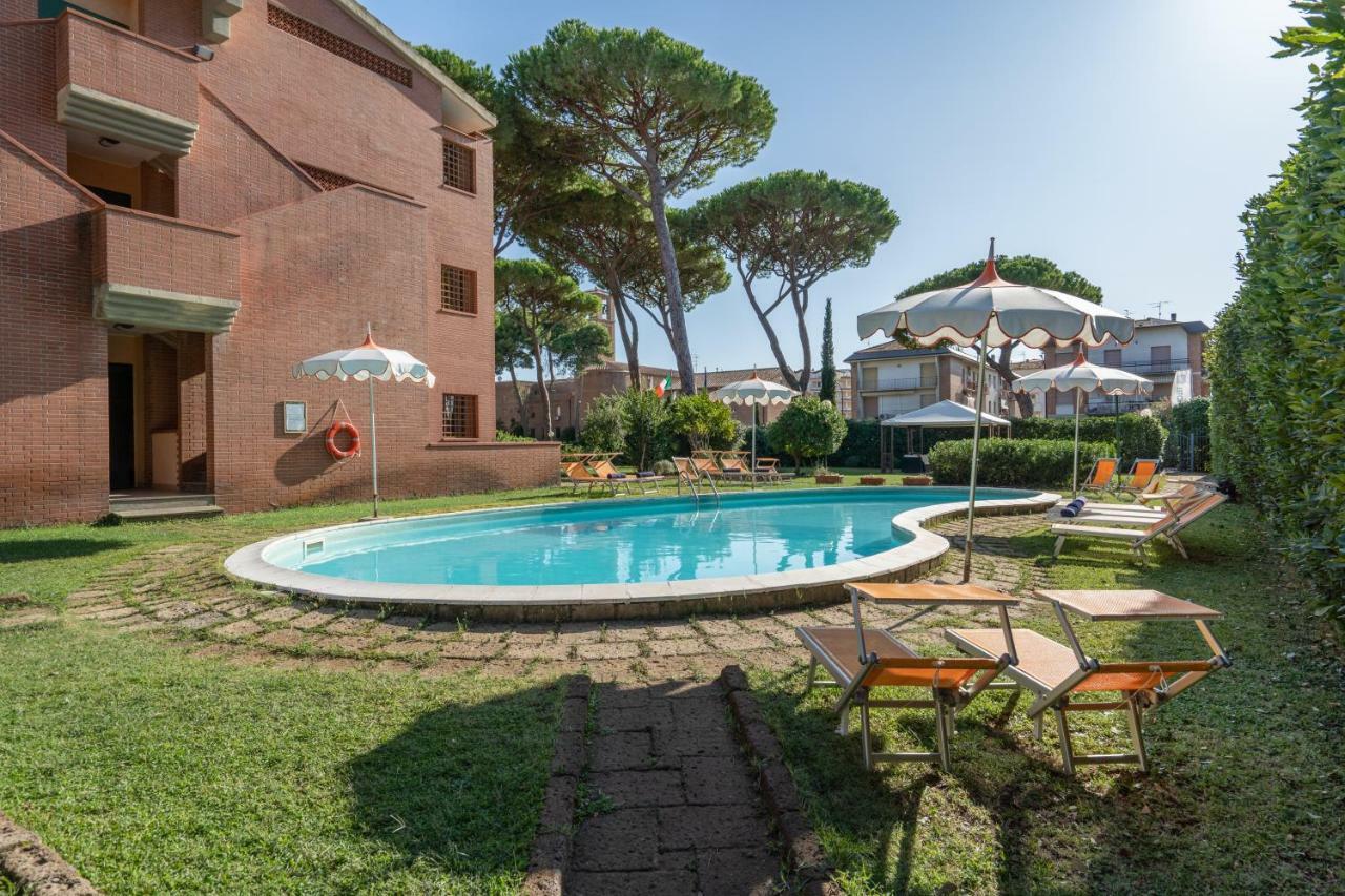 Ricci Hotel - Marina Di Grosseto Exterior foto